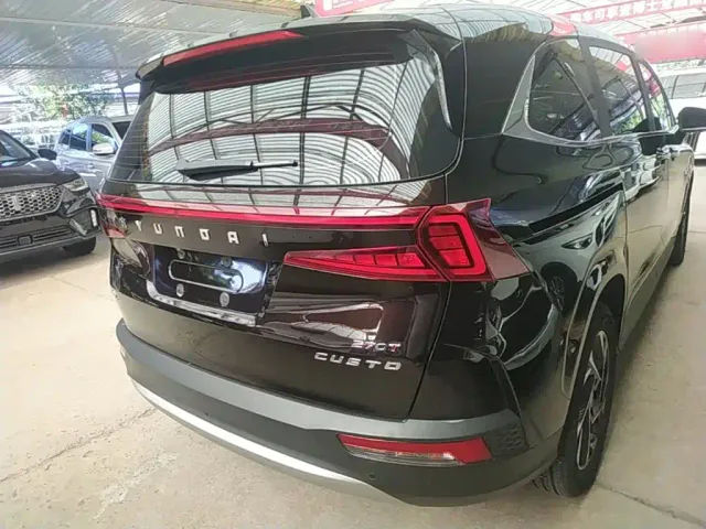 Hyundai Custo — Фото автомобиля 6