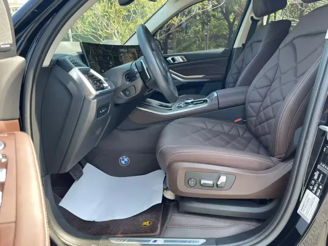 BMW X5 — Фото автомобиля 3