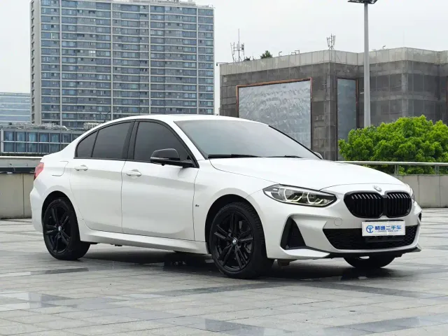 BMW 1 Series — Фото автомобиля 3
