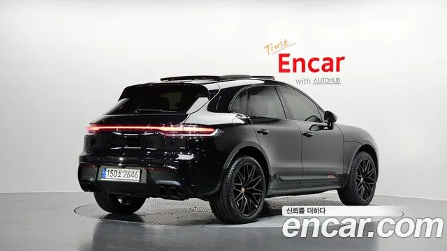 Porsche Macan — Фото автомобиля 2
