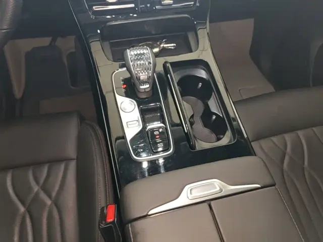 GAC Trumpchi M8 — Фото автомобиля 13