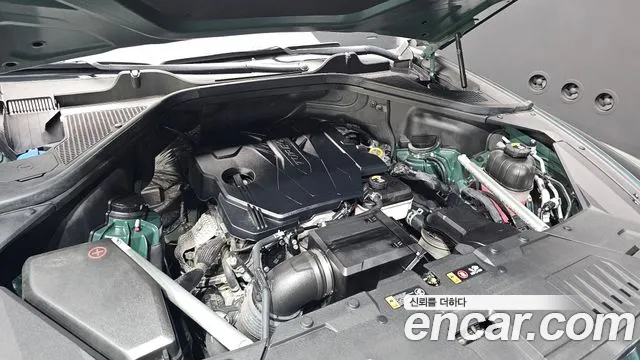 Genesis GV80 2.5T Бензин AWD — Фото автомобиля 6
