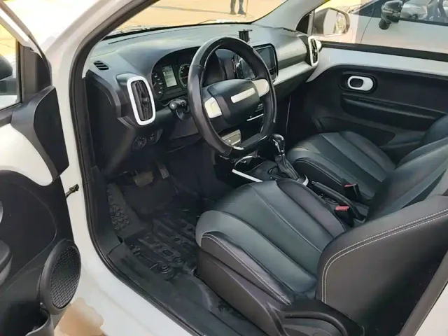 Roewe Clever — Фото автомобиля 15