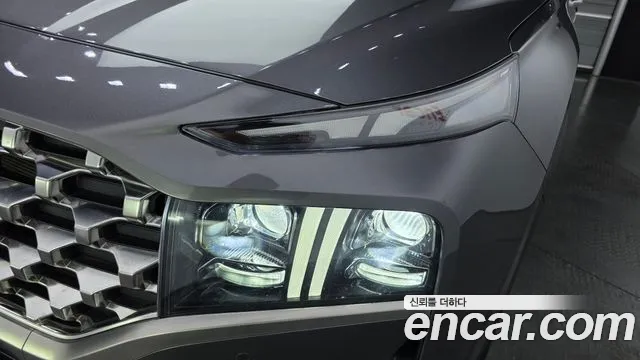 Hyundai Santafe — Фото автомобиля 6