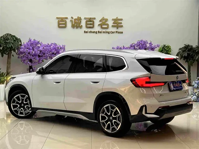 BMW X1 — Фото автомобиля 8