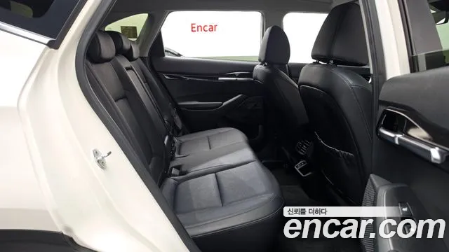 Kia Seltos — Фото автомобиля 9