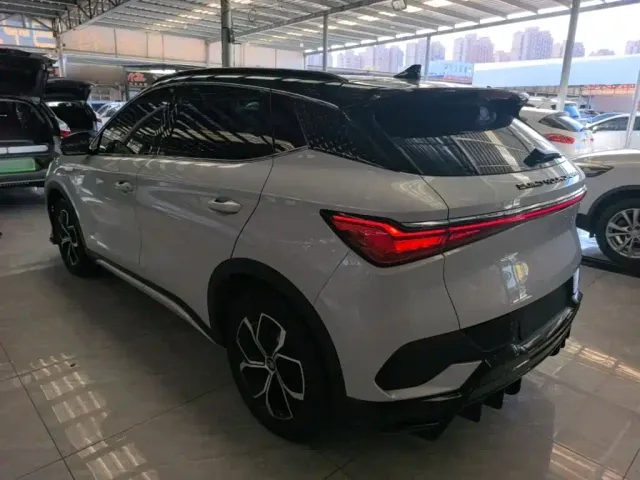 BYD Yuan PLUS — Фото автомобиля 4