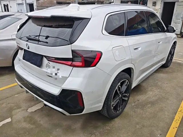 BMW X1 — Фото автомобиля 6