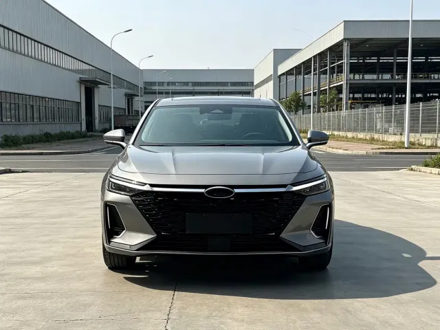 Chery Arrizo 8 — Фото автомобиля 2