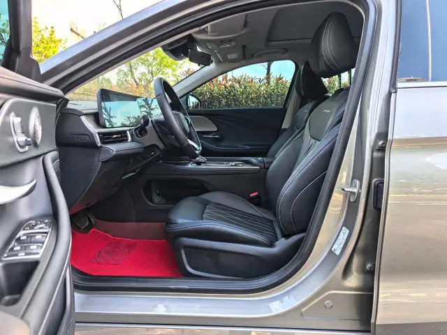Chery Arrizo 8 — Фото автомобиля 9