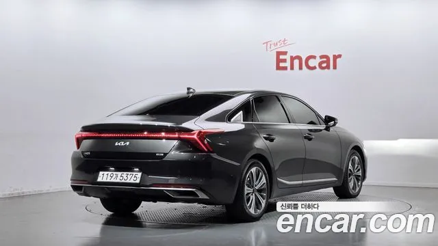 Kia K8 Hybrid — Фото автомобиля 2
