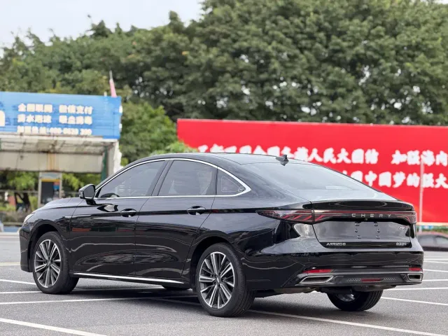 Chery Arrizo 8 PRO — Фото автомобиля 6