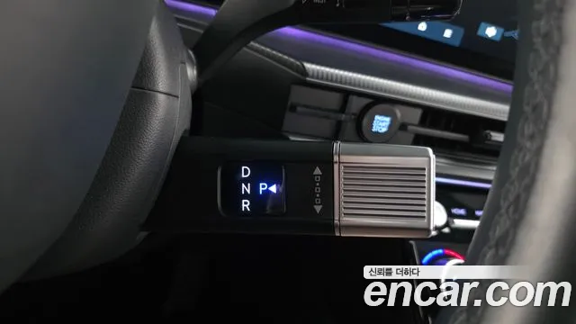 Hyundai Santa Fe MX5 — Фото автомобиля 12