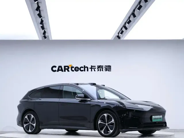 Nio ET5 Touring — Фото автомобиля 6