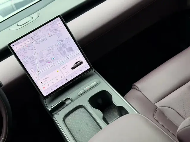 Nio ET5 Touring — Фото автомобиля 5