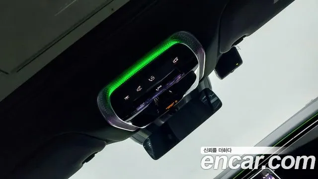 Mercedes-Benz EQS — Фото автомобиля 17