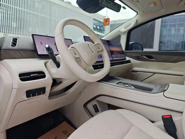 Wey Alpine — Фото автомобиля 27