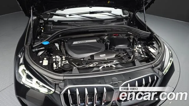 BMW X1 sDrive 18d M Sport — Фото автомобиля 6