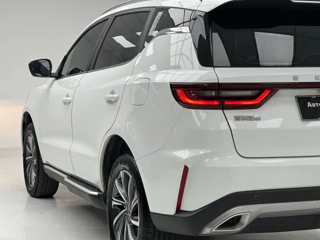 Geely Vision X6 — Фото автомобиля 9
