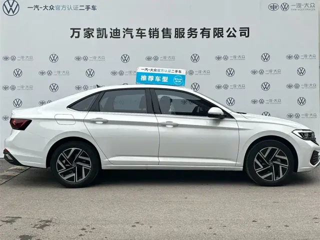 Volkswagen Sagitar — Фото автомобиля 4
