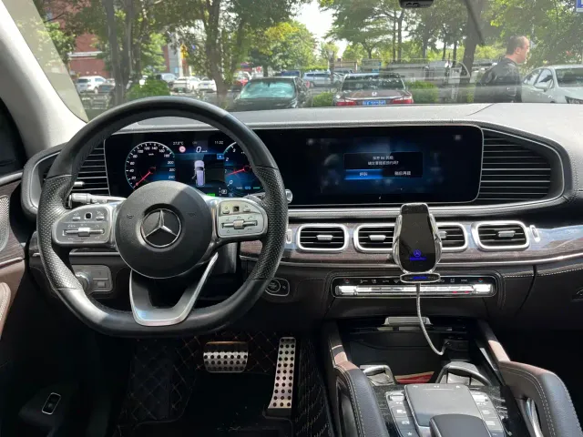 Mercedes-Benz GLS-Class — Фото автомобиля 8