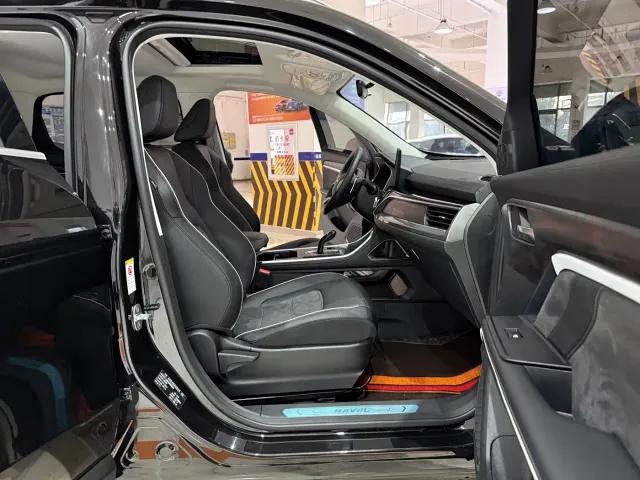 Haval H6 — Фото автомобиля 11
