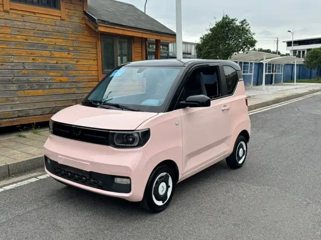 Фотография автомобиля — Wuling Hongguang Mini EV