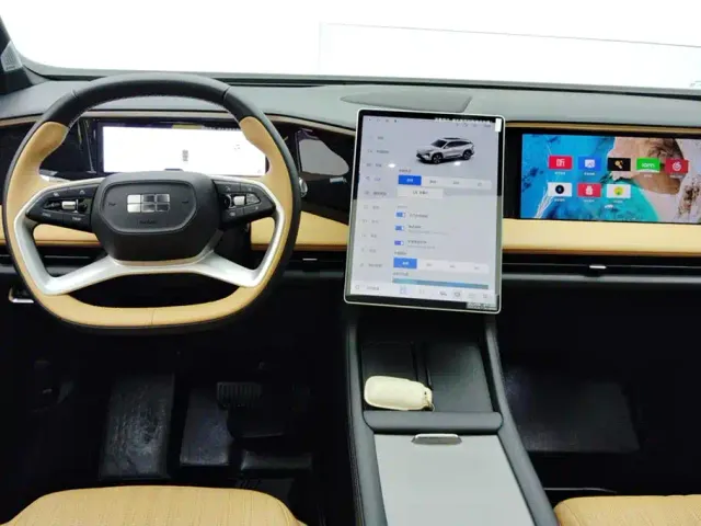 Geely Galaxy L7 — Фото автомобиля 12
