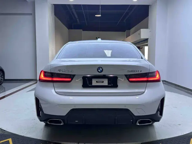 BMW 3 Series — Фото автомобиля 5