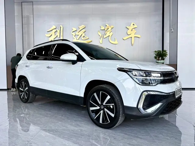 Volkswagen Tharu — Фото автомобиля 3