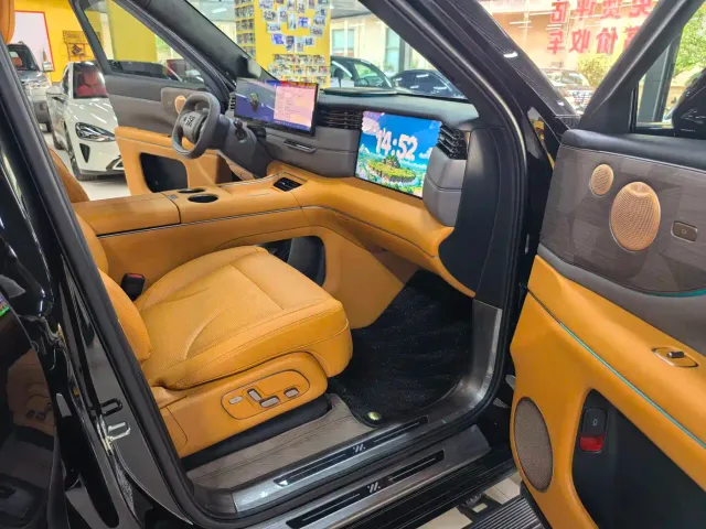 IM Motors LS8 — Фото автомобиля 9