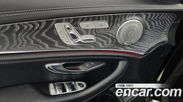 Mercedes-Benz E-Class W213 — Фото автомобиля 25