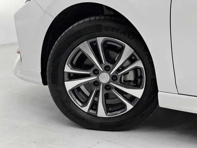 Changan Eado — Фото автомобиля 13