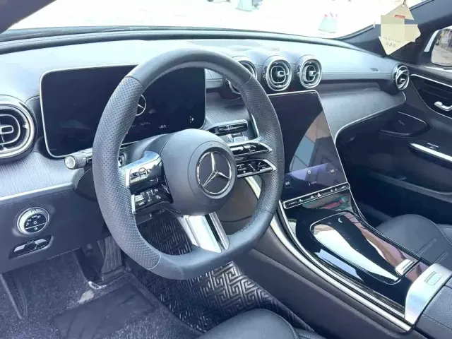 Mercedes-Benz C-Class — Фото автомобиля 11