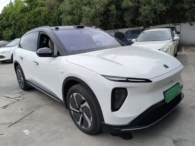 Nio ES6 — Фото автомобиля 3