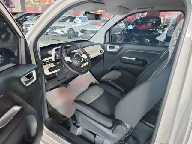 Wuling Hongguang Mini EV — Фото автомобиля 7