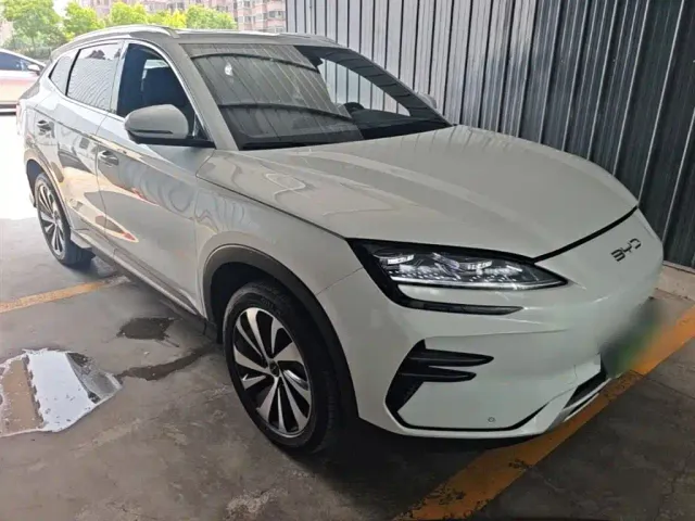 BYD Song PLUS — Фото автомобиля 3