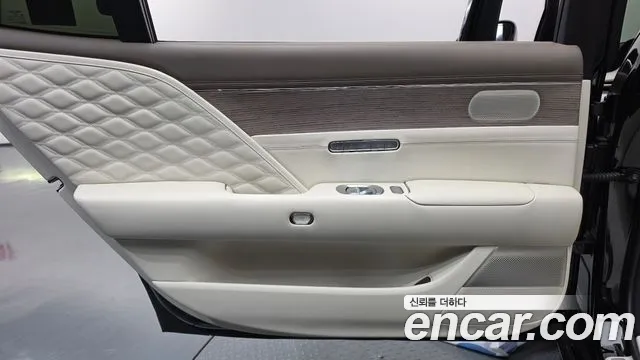 Genesis G90 RS4 — Фото автомобиля 14