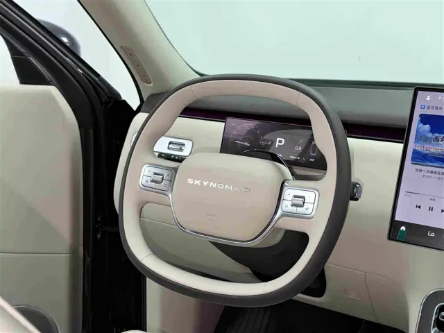 Xiaomi SUV — Фото автомобиля 10