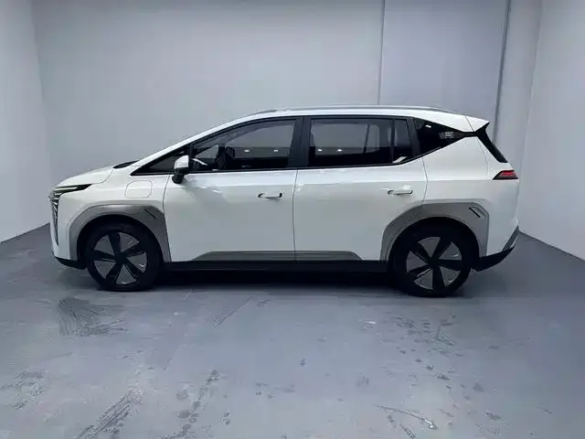 GAC Aion Y — Фото автомобиля 8