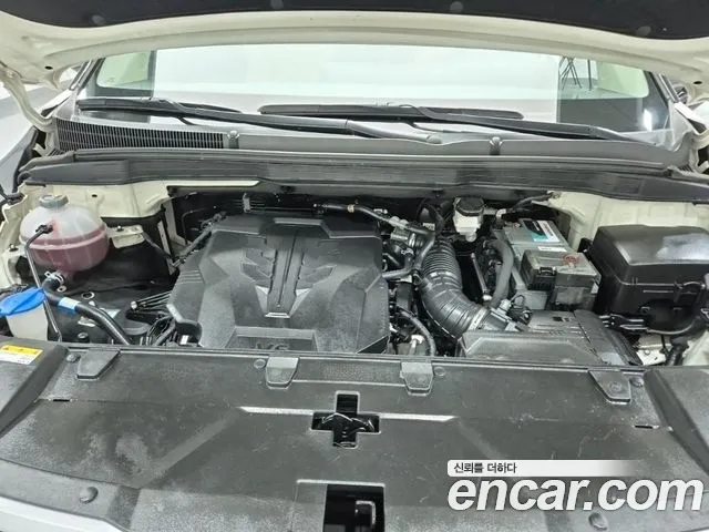 Kia Carnival Generation 4 — Фото автомобиля 17