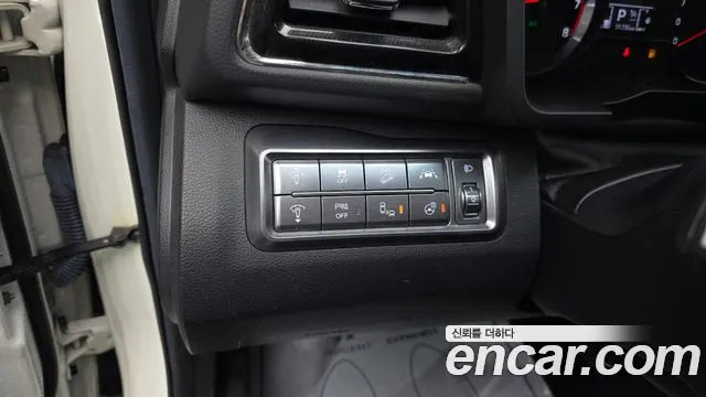 KG_Mobility_Ssangyong TIBOLI Very New Tivoli Бензин 1.5 2WD — Фото автомобиля 13