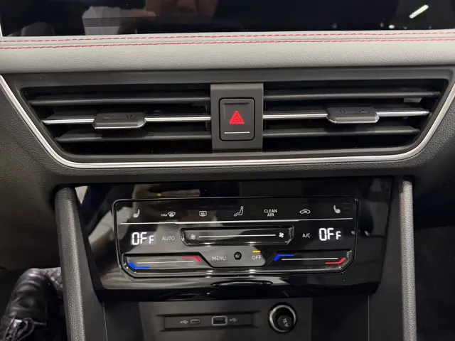 Volkswagen Tiguan L PHEV — Фото автомобиля 6