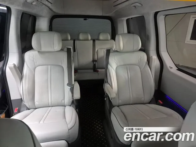 Hyundai Staria — Фото автомобиля 9