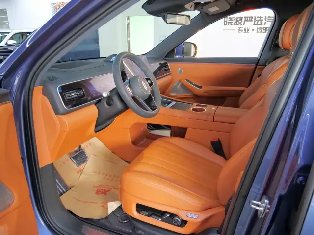 AITO Wenjie AITO M7 2026 Extended Range Ultra AWD 5-Seater — Фото автомобиля 9