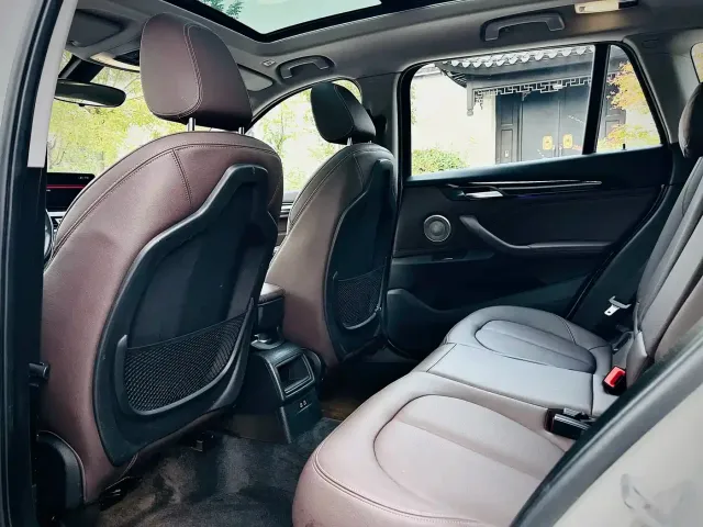 BMW X1 — Фото автомобиля 15