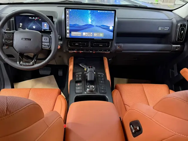 Haval H9 — Фото автомобиля 9
