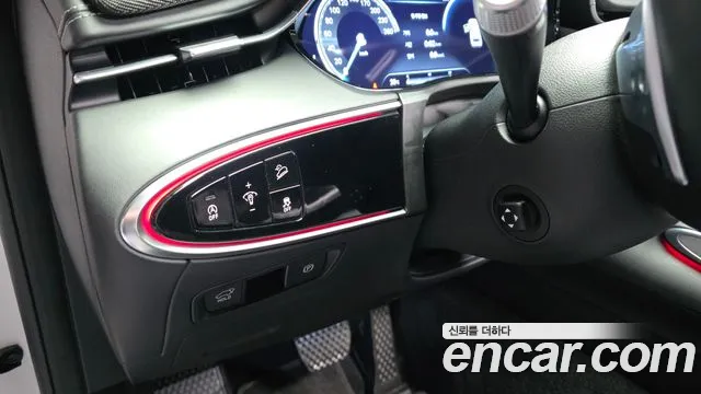 Genesis GV70 2.5T Бензин AWD — Фото автомобиля 17