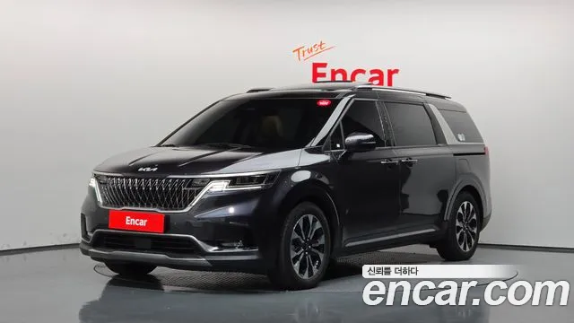 Фотография автомобиля — Kia Carnival 4th Gen
