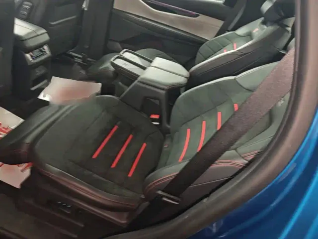 Ford Edge — Фото автомобиля 16